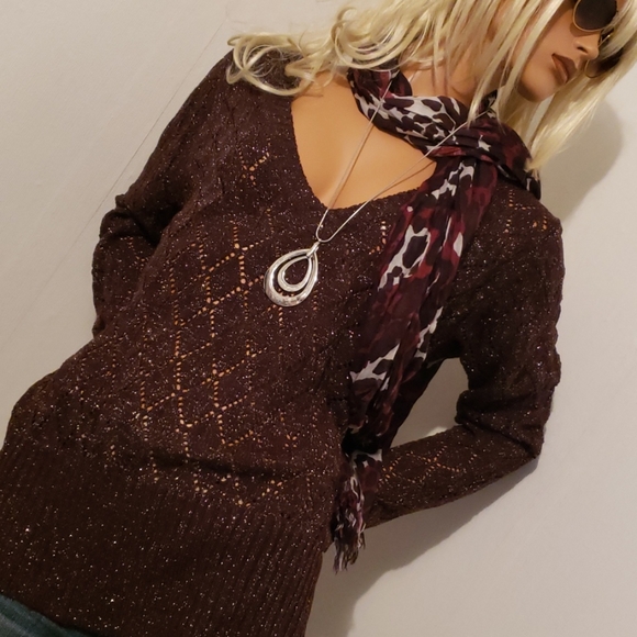 ORIGINAL BUTTERFLY'S. Sweaters - THE ORIGINAL BUTTERFLY'S STRETCHABLE SWEATER LARGE